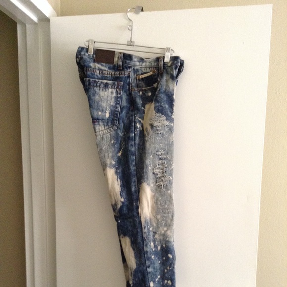 Blue jean - Picture 5 of 7